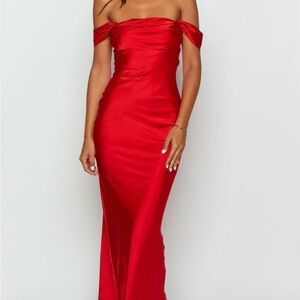 Beginning Boutique NWT Red Satin dress